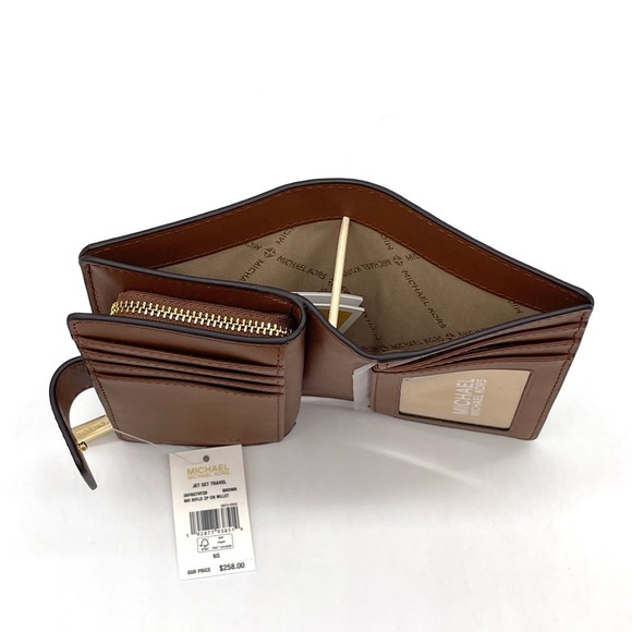 Michael Kors Medium Zip Corner Wallet Brown - Picture 6 of 7